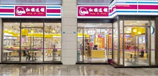焦点娱乐官方：成都便利店女王，转让百亿巨头控制权